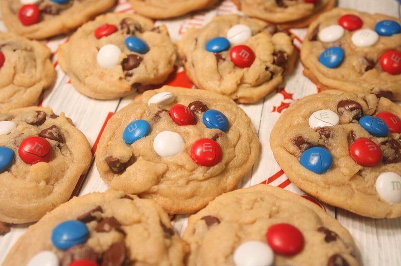 Red White & Blue m&m chocolate chip cookies